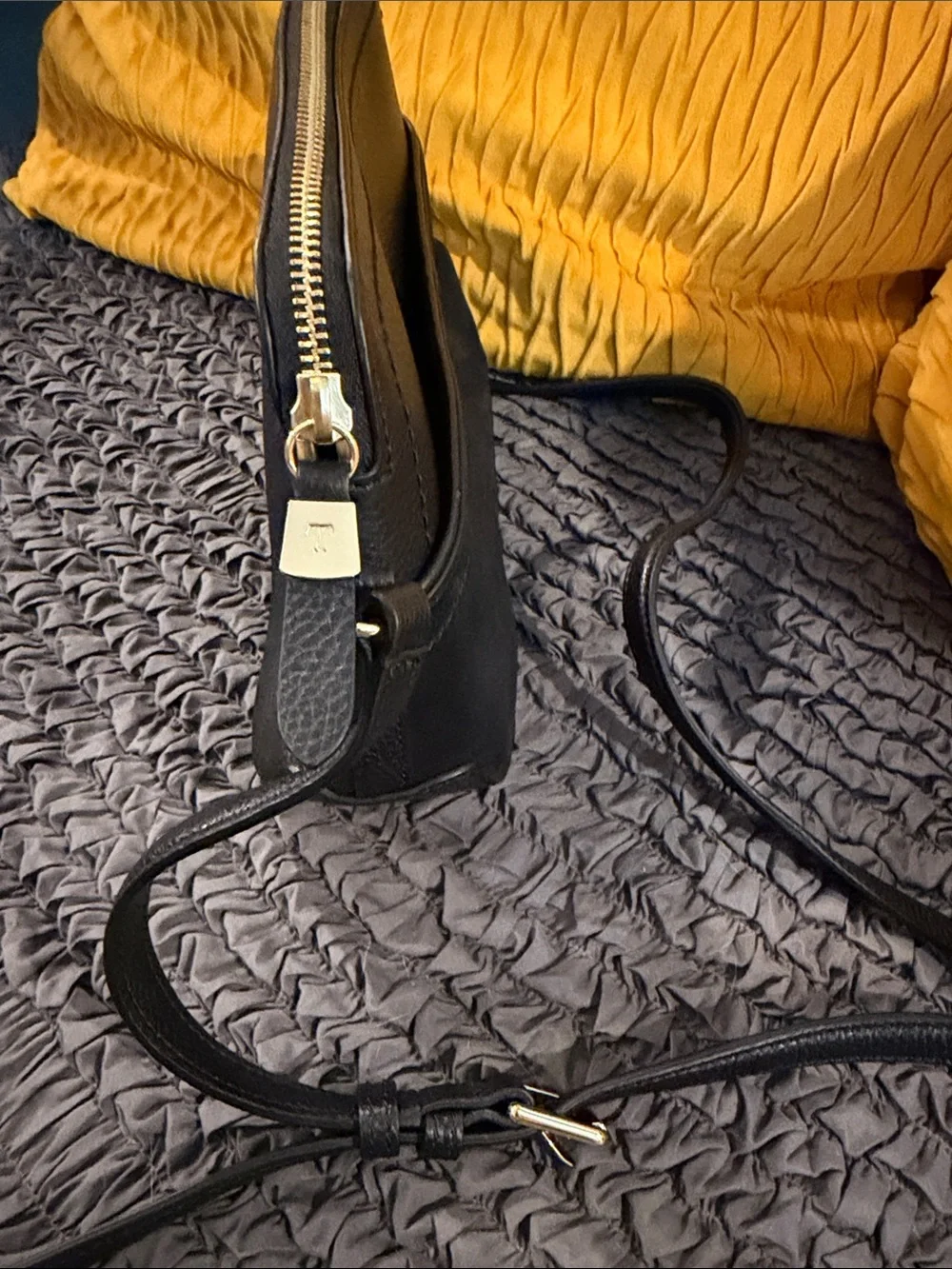 Talbots ELLIS LEATHER CROSSBODY BAG